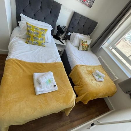 Sublime Stays Webberley Stylish Studio Stoke City Centre Exteriör bild