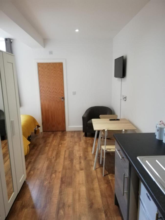 Sublime Stays Webberley Stylish Studio Stoke City Centre Exteriör bild