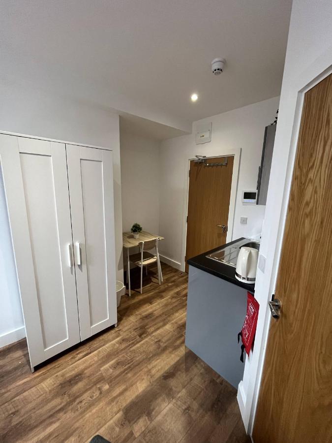 Sublime Stays Webberley Stylish Studio Stoke City Centre Exteriör bild