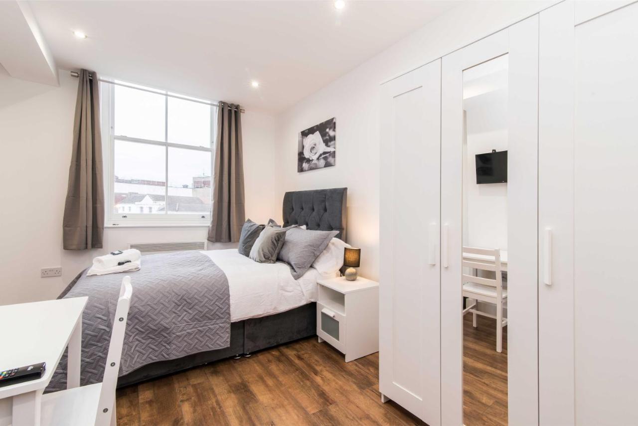 Sublime Stays Webberley Stylish Studio Stoke City Centre Exteriör bild