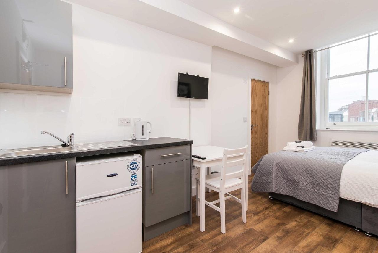 Sublime Stays Webberley Stylish Studio Stoke City Centre Exteriör bild